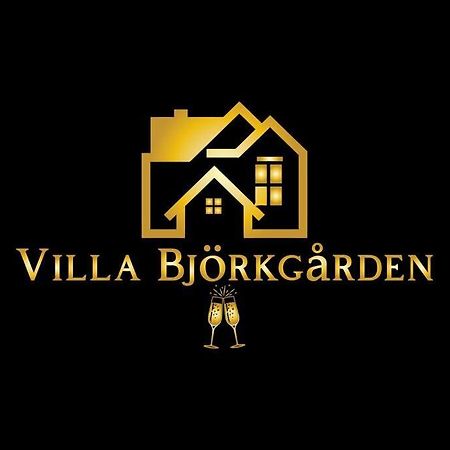 Modernt & Rymligt Sommarhus Pa Landet- Bubbelpool Villa Eskilstuna Exterior photo